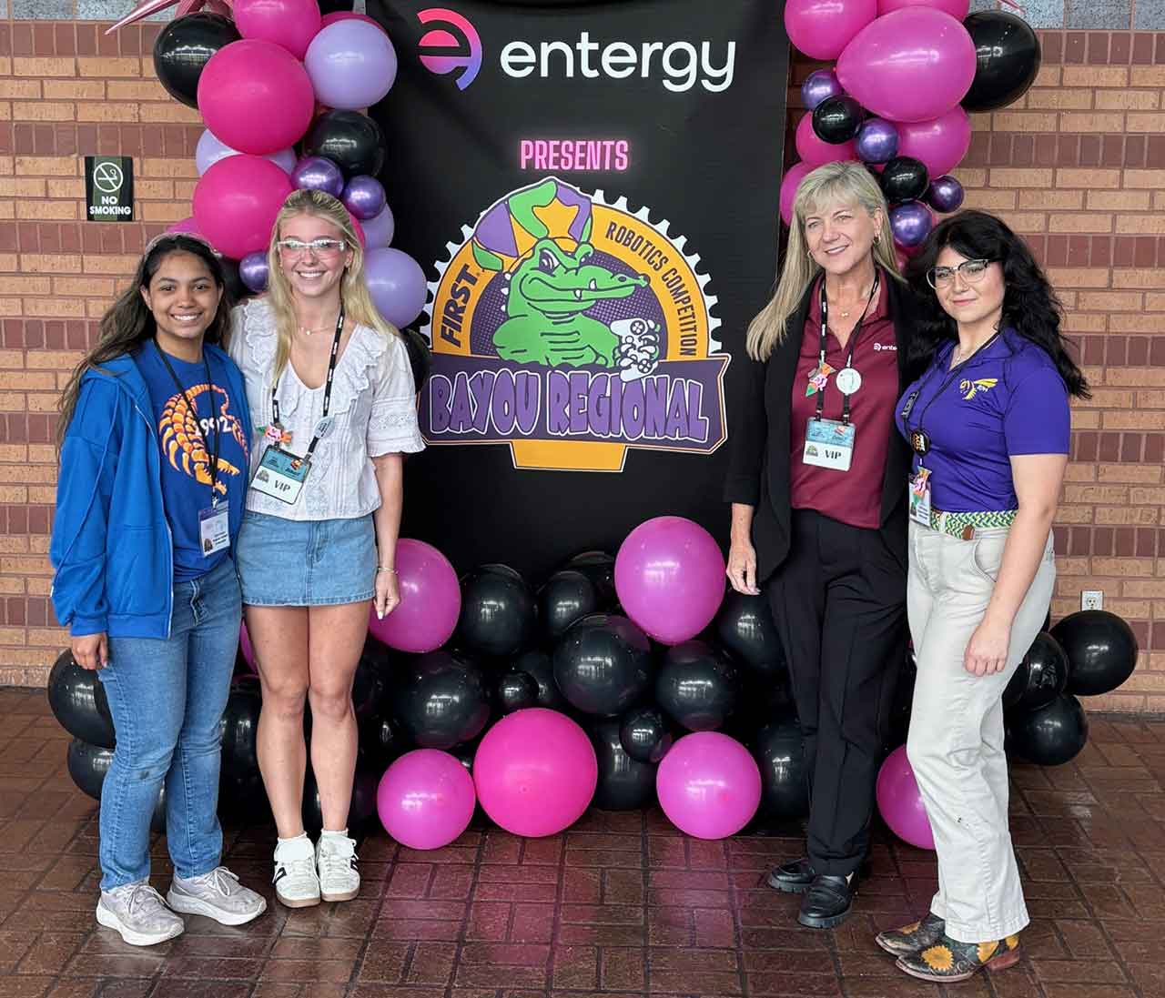 Kimberly-Suzie-with-Ambassadors