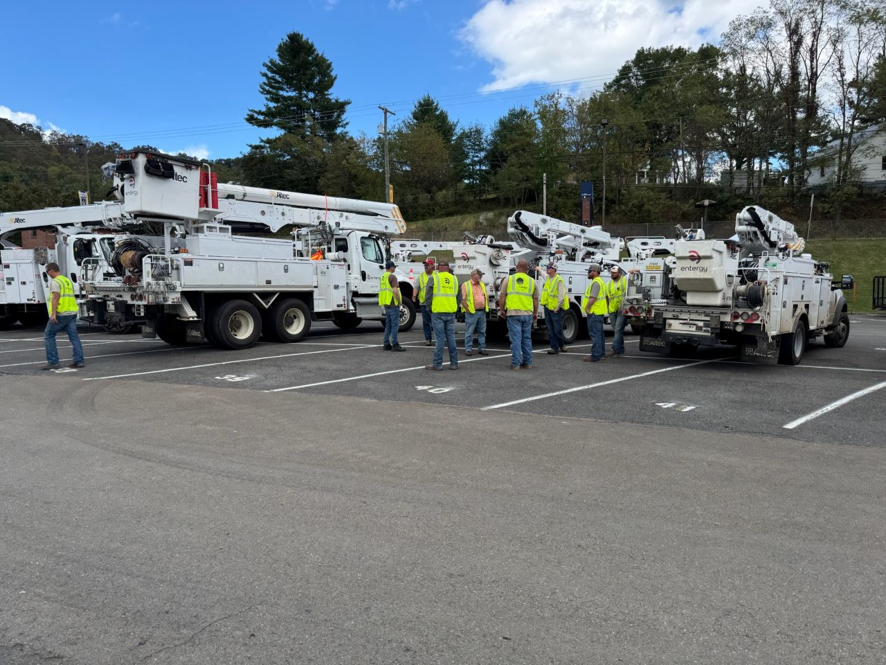 Entergy sends power restoration teams to Florida ahead of Hurricane ...