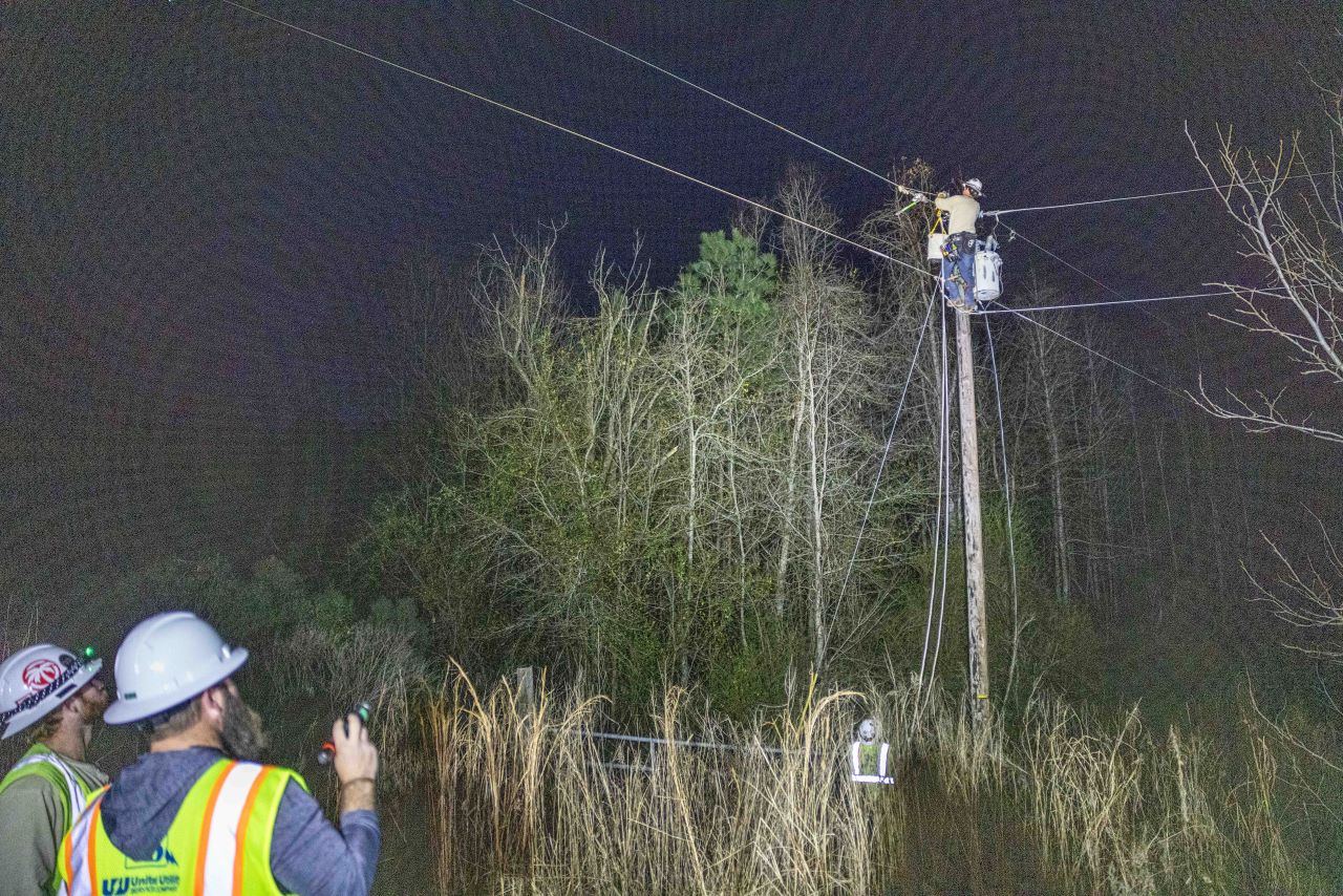 Entergy Mississippi completes power restoration following deadly storms ...